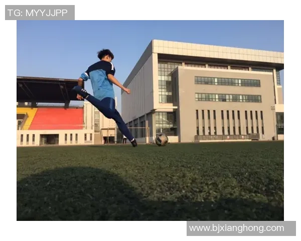 李秀英专访:从绿茵场到人生舞台的足球旅程回顾与展望 李秀英专访:从绿茵场到人生舞台的足球旅程回顾与展望